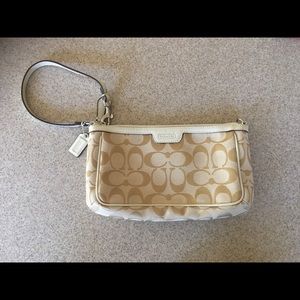 Coach wristlet Authentic